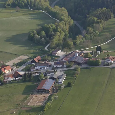 Sonnenhof, Ferienwohnung Auf Reitanlage Albstadt Exterior photo